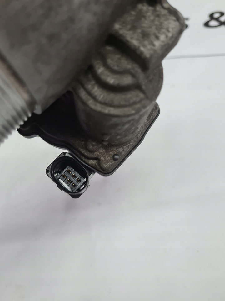 FORD PRZEPUSTNICA ZAWÓR EGR FORD F-MAX 500 TRUCKS GC46 9E926 - Двигатель и запчасти для Грузовиков: фото 5 FORD PRZEPUSTNICA ZAWÓR EGR FORD F-MAX 500 TRUCKS GC46 9E926 - Двигатель и запчасти для Грузовиков: фото 5