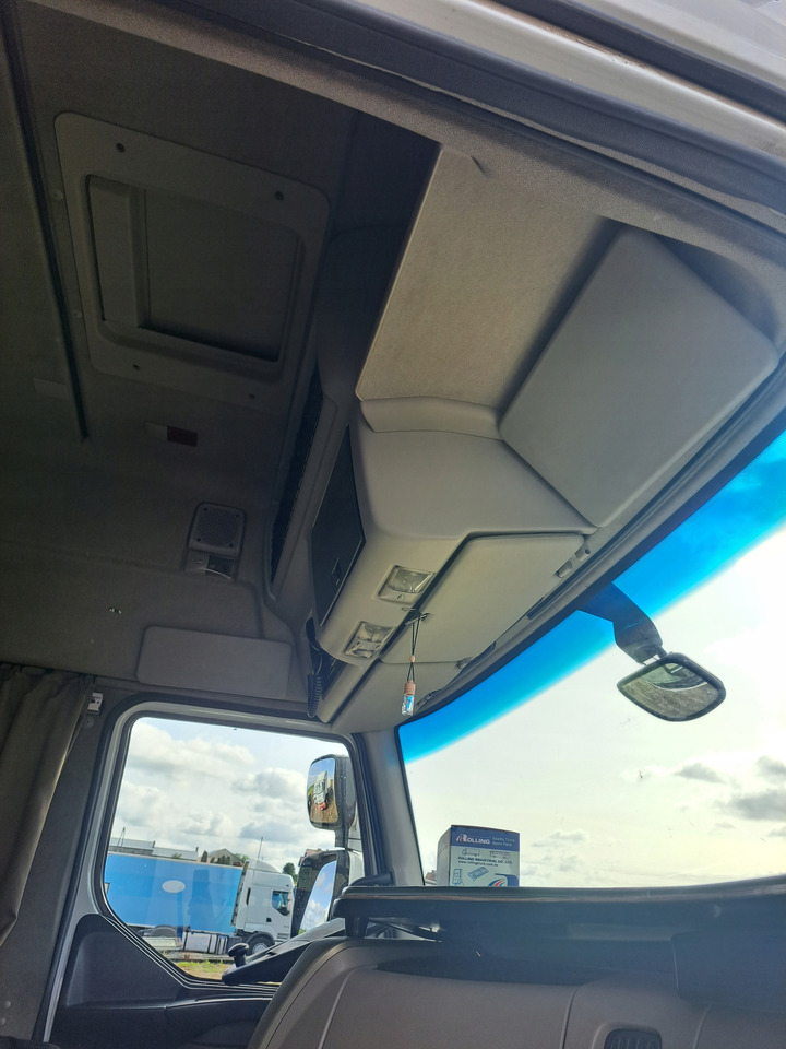 Кабина для Грузовиков RENAULT KABINA KOMPLETNA RENAULT PREMIUM DXI LIFT AUTOMAT: фото 8 Кабина для Грузовиков RENAULT KABINA KOMPLETNA RENAULT PREMIUM DXI LIFT AUTOMAT: фото 8