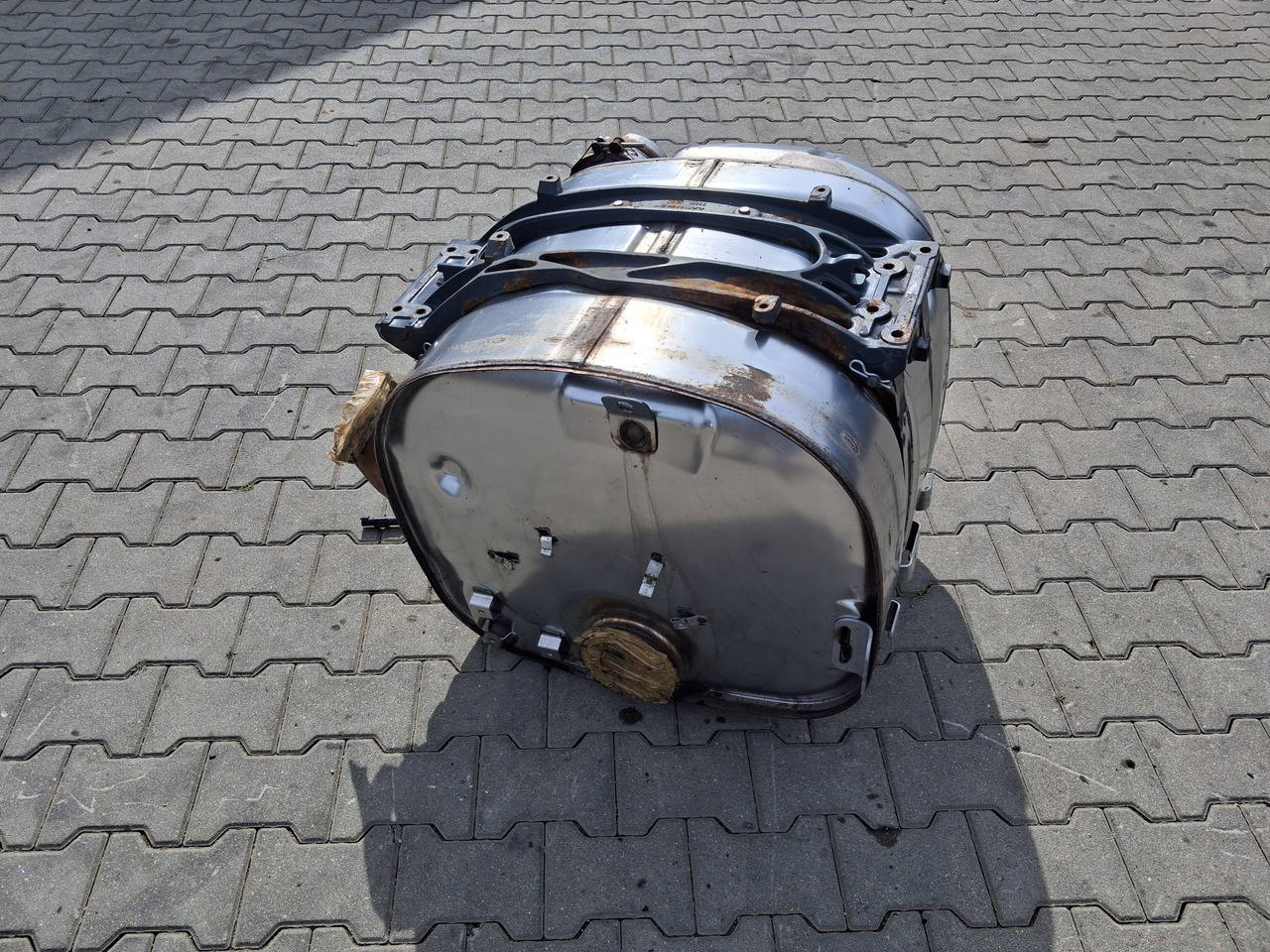 RENAULT KATALIZATOR TŁUMIK DPF FILTR VOLVO FH 4 FM 4 RENAULT GAMA T RANGE - Катализатор для Грузовиков: фото 3 RENAULT KATALIZATOR TŁUMIK DPF FILTR VOLVO FH 4 FM 4 RENAULT GAMA T RANGE - Катализатор для Грузовиков: фото 3