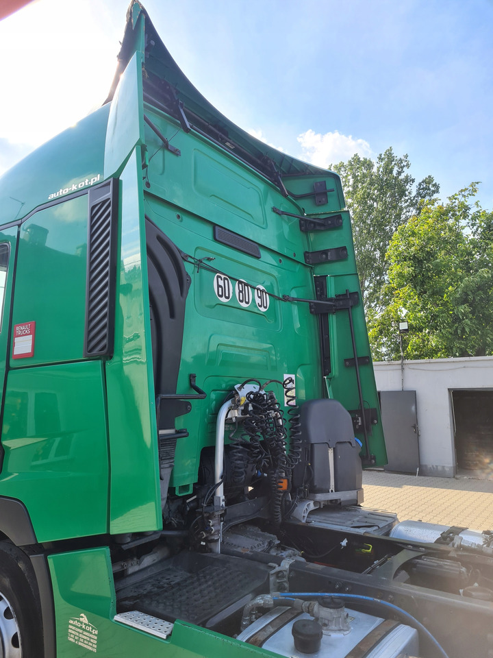 RENAULT SPOILERY OWIEWKI KABINY ZAKABINOWE STELAŻ KOMPLET RENAULT GAMA T RANGE - Аэродинамика/ Спойлеры для Грузовиков: фото 3 RENAULT SPOILERY OWIEWKI KABINY ZAKABINOWE STELAŻ KOMPLET RENAULT GAMA T RANGE - Аэродинамика/ Спойлеры для Грузовиков: фото 3