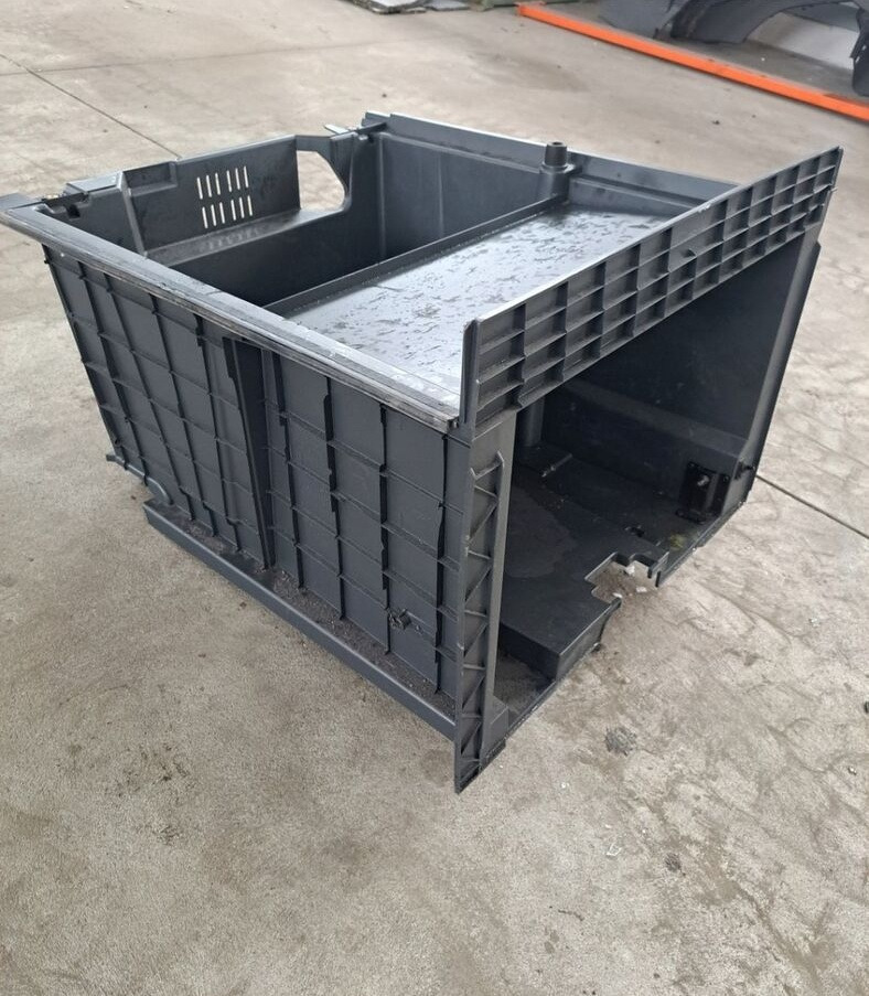 Renault SCHOWEK PRAWY SZUFLADA POD ŁÓŻKO RENAULT GAMA T HIGH 82315005 - Кабина и интерьер для Грузовиков: фото 3 Renault SCHOWEK PRAWY SZUFLADA POD ŁÓŻKO RENAULT GAMA T HIGH 82315005 - Кабина и интерьер для Грузовиков: фото 3