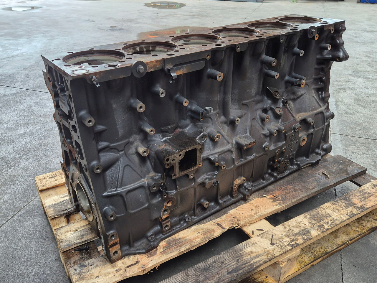 VOLVO BLOK SILNIKA RENAULT GAMA RANGE T EVO TURBOCOMPOUND VOLVO FH 5 D13K 2226825 K8 - Блок цилиндров для Грузовиков: фото 3 VOLVO BLOK SILNIKA RENAULT GAMA RANGE T EVO TURBOCOMPOUND VOLVO FH 5 D13K 2226825 K8 - Блок цилиндров для Грузовиков: фото 3