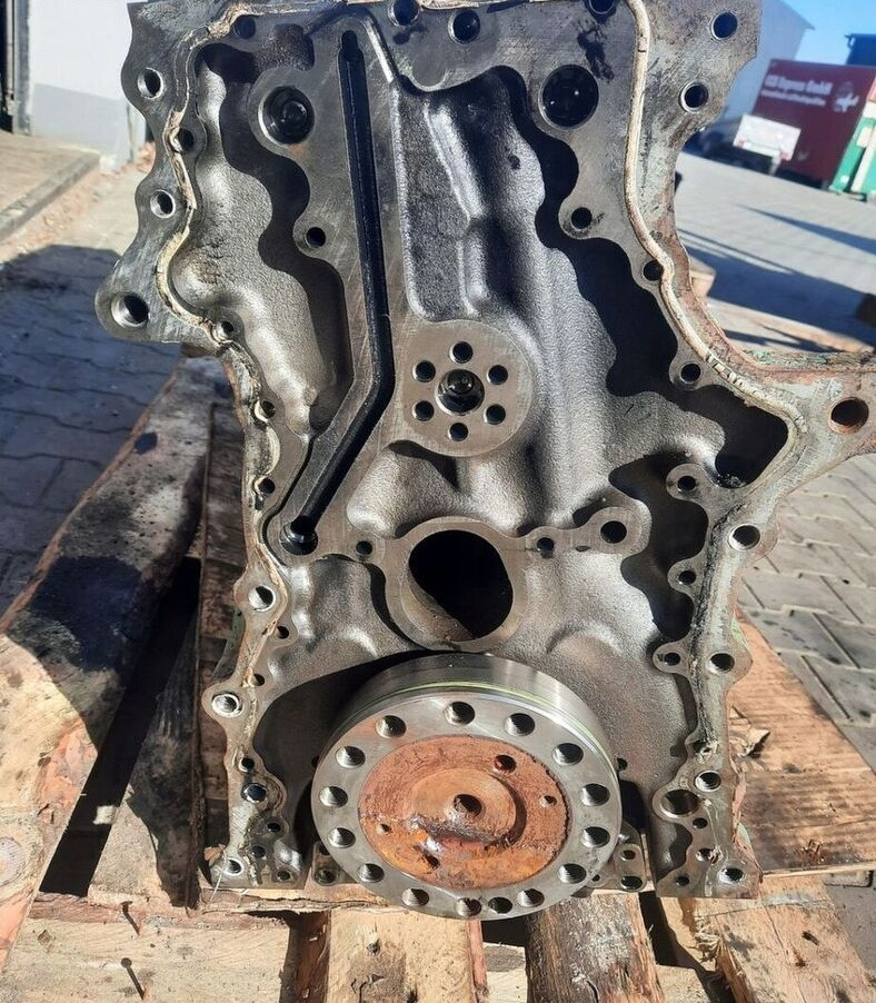 VOLVO BLOK Z WAŁEM I TŁOKAMI D13*399578* K1 Volvo FH 4 - Блок цилиндров для Грузовиков: фото 4 VOLVO BLOK Z WAŁEM I TŁOKAMI D13*399578* K1 Volvo FH 4 - Блок цилиндров для Грузовиков: фото 4