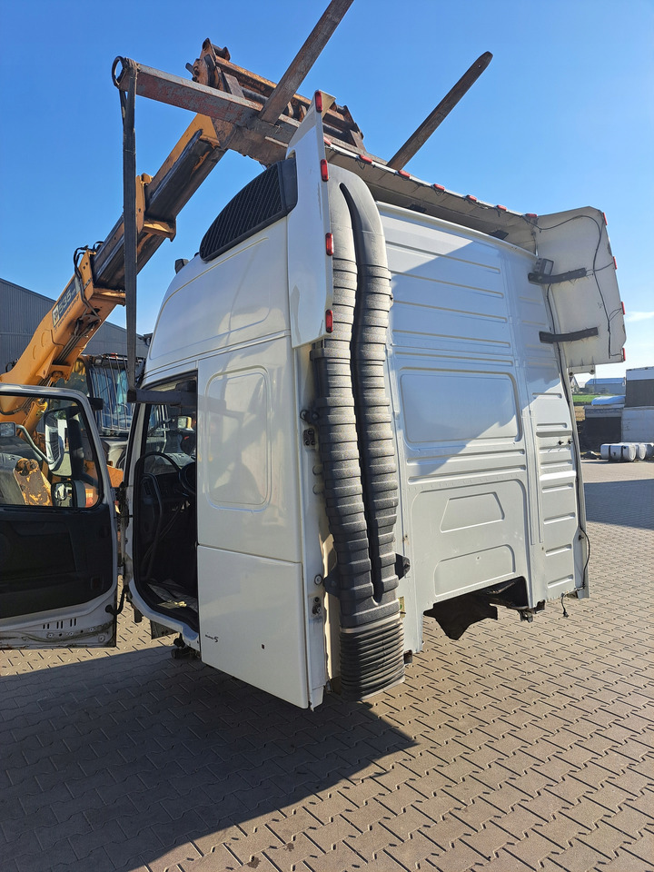 VOLVO KOMPLETNA FH 12 13 XL WYSOKA AUTOMAT - Кабина для Грузовиков: фото 5 VOLVO KOMPLETNA FH 12 13 XL WYSOKA AUTOMAT - Кабина для Грузовиков: фото 5
