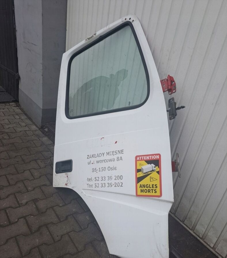 Volvo FM - Дверь и запчасти для Грузовиков: фото 1 Volvo FM - Дверь и запчасти для Грузовиков: фото 1