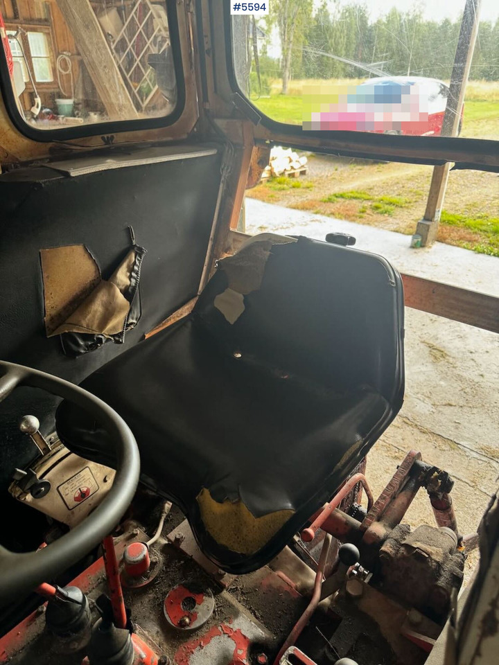 Трактор 1974 David Brown 885 w/ loaders and chain.: фото 13 Трактор 1974 David Brown 885 w/ loaders and chain.: фото 13