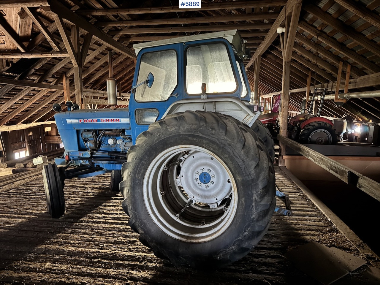 1975 Ford 5000 w/ Twin Wheels - Трактор: фото 3 1975 Ford 5000 w/ Twin Wheels - Трактор: фото 3