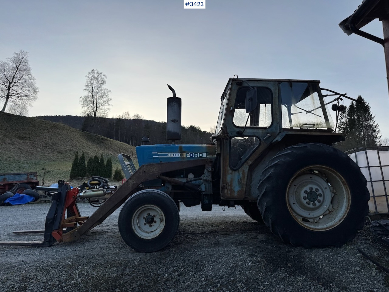 1981 Ford 4600 w/front loader, bucket and pallet fork. - Трактор: фото 5 1981 Ford 4600 w/front loader, bucket and pallet fork. - Трактор: фото 5