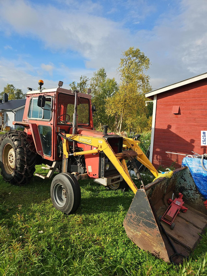 1982 Massey Ferguson 575 W/Front Loader. - Трактор: фото 1 1982 Massey Ferguson 575 W/Front Loader. - Трактор: фото 1