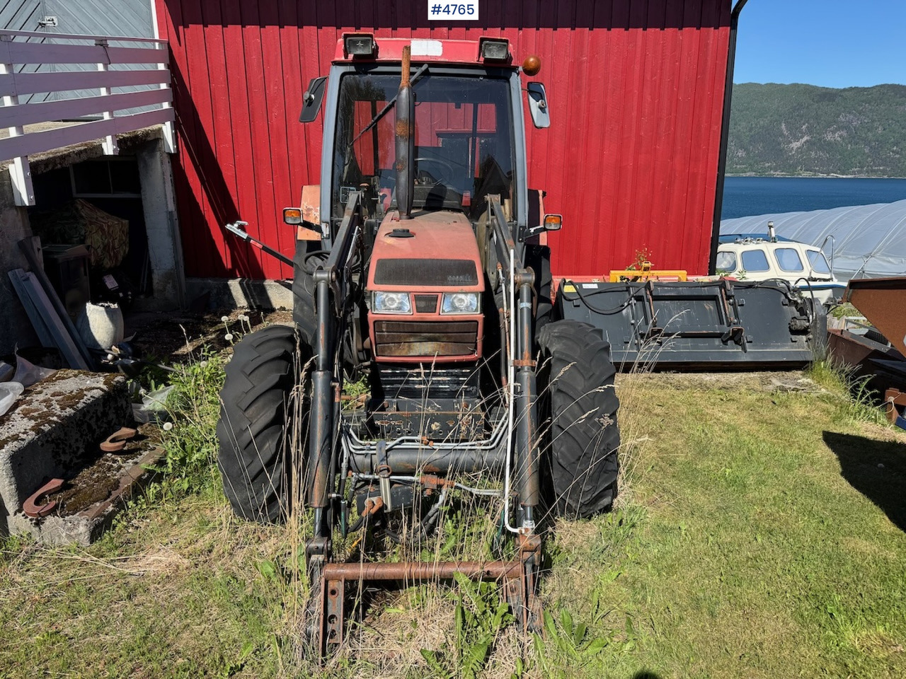 1995 Case International 4230 w/front loader. - Трактор: фото 3 1995 Case International 4230 w/front loader. - Трактор: фото 3