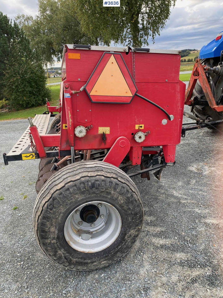 1997 Junkkari Simulta 2500 seed drill - Сеялка: фото 5 1997 Junkkari Simulta 2500 seed drill - Сеялка: фото 5