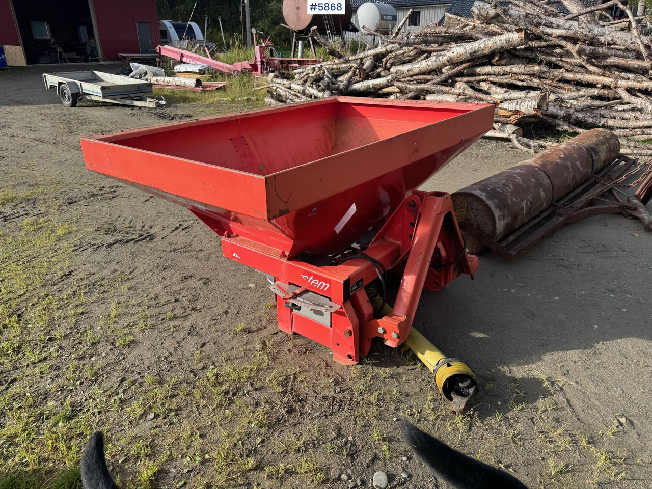 1997 Rauch MDS 921 Fertilizer spreader, partial repair project - Разбрасыватель удобрений: фото 4 1997 Rauch MDS 921 Fertilizer spreader, partial repair project - Разбрасыватель удобрений: фото 4