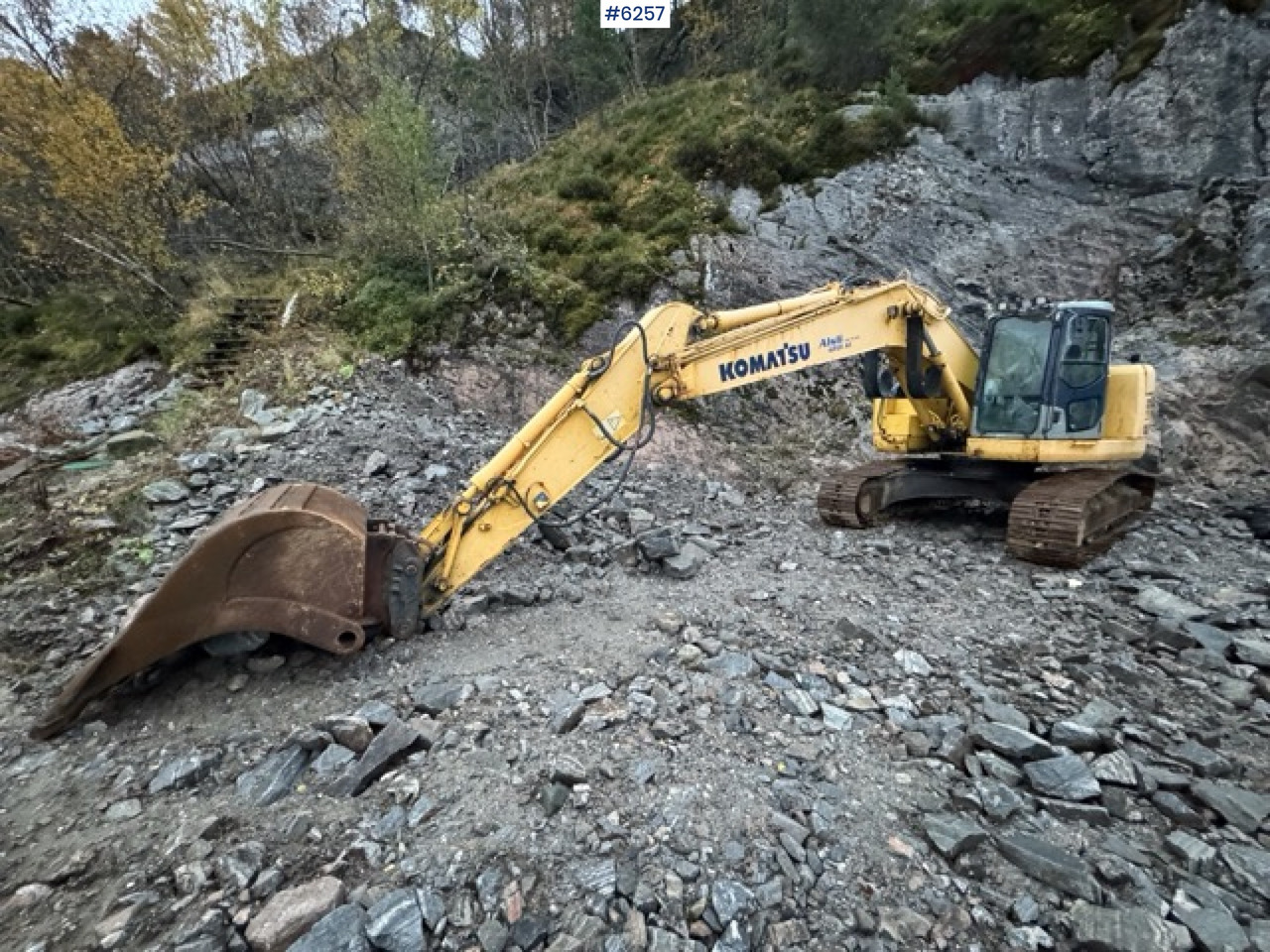 2005 Komatsu PC228 USLC-3K with Digging Bucket – SEE VIDEO! - Экскаватор: фото 3 2005 Komatsu PC228 USLC-3K with Digging Bucket – SEE VIDEO! - Экскаватор: фото 3