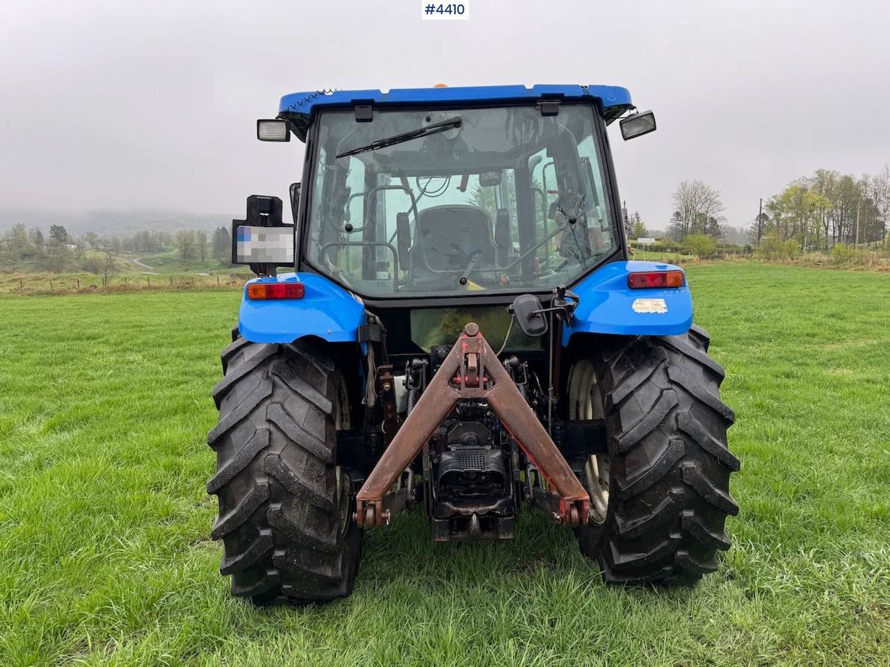 Трактор 2006 New Holland TL100 A w/Front Loader.: фото 16