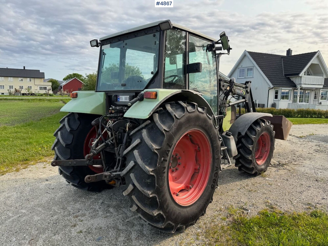 2007 Claas Celtis 446 with front loader, pallet forks, and bucket - Трактор: фото 5 2007 Claas Celtis 446 with front loader, pallet forks, and bucket - Трактор: фото 5