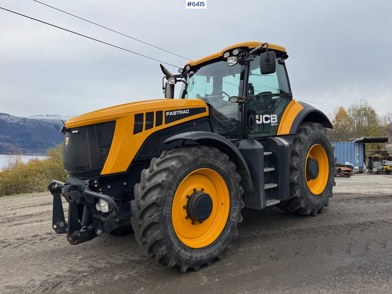 2012 JCB 8310 Fastrac w/ front hydraulics. - Трактор: фото 2 2012 JCB 8310 Fastrac w/ front hydraulics. - Трактор: фото 2