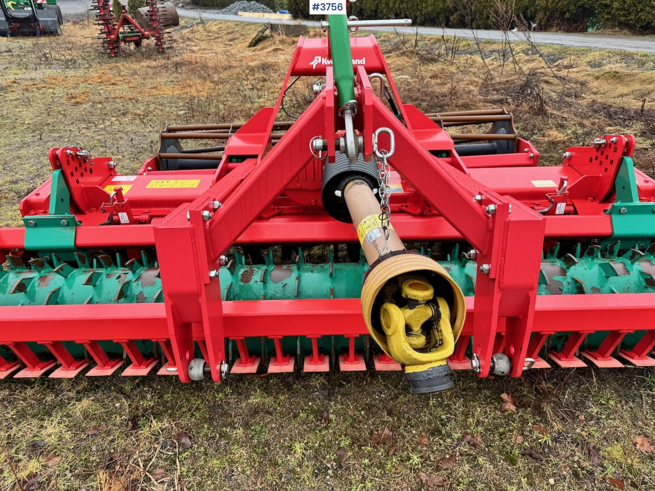 2016 Kverneland NG-S 101 rotary harrow w/ frontkit. - Техника для обработки почвы: фото 3 2016 Kverneland NG-S 101 rotary harrow w/ frontkit. - Техника для обработки почвы: фото 3