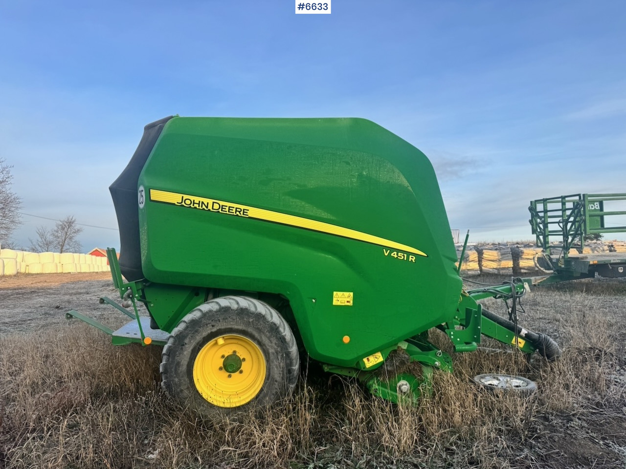 2018 John Deere V451R Round baler - Техника для сенозаготовки: фото 3 2018 John Deere V451R Round baler - Техника для сенозаготовки: фото 3