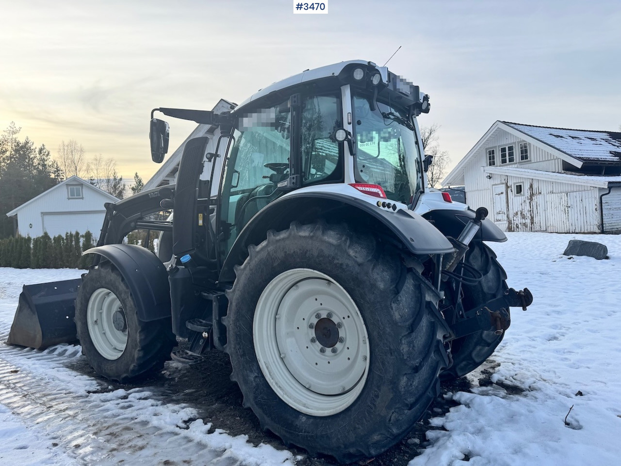 2019 Valtra N134 w/ Front loader and bucket. 900 hours! - Трактор: фото 3 2019 Valtra N134 w/ Front loader and bucket. 900 hours! - Трактор: фото 3