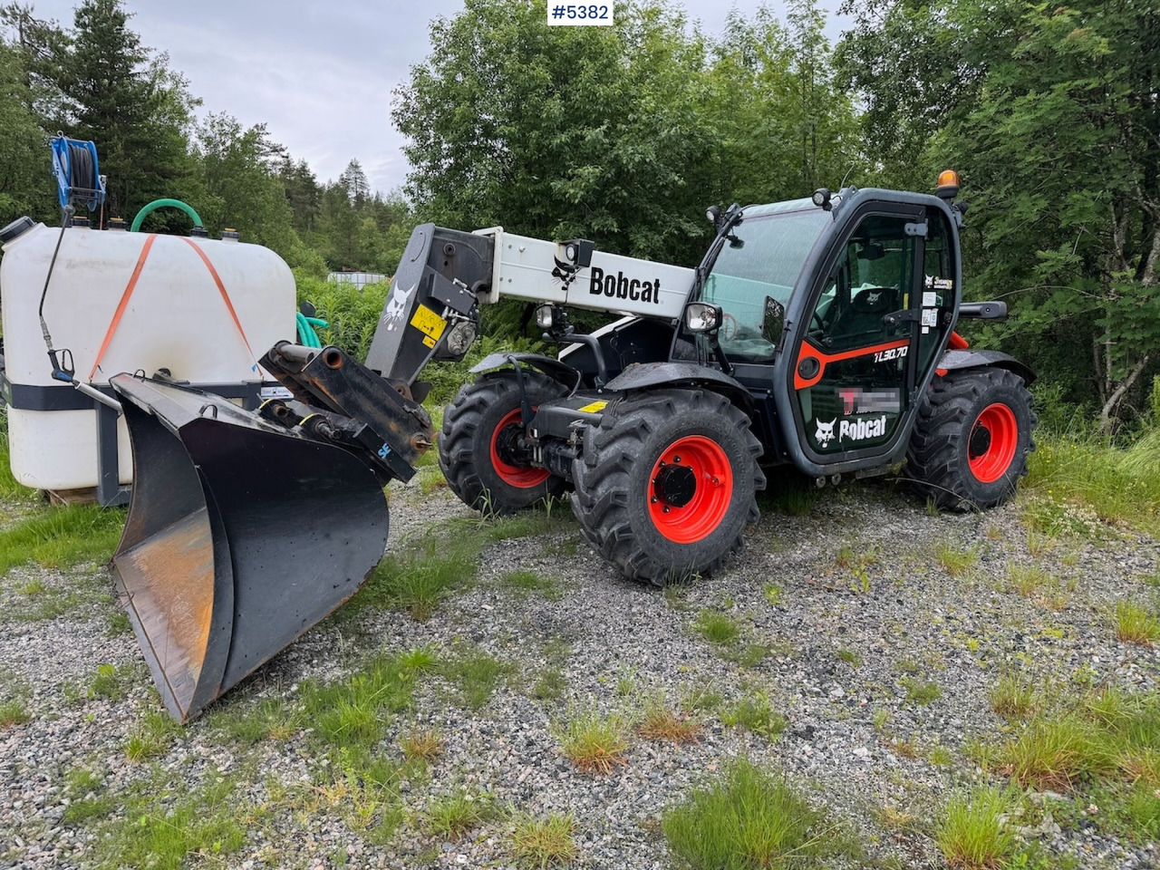 2021 Bobcat TL30.70DB m/ bucket, pallet fork and 4 chains. - Вилочный погрузчик: фото 3 2021 Bobcat TL30.70DB m/ bucket, pallet fork and 4 chains. - Вилочный погрузчик: фото 3