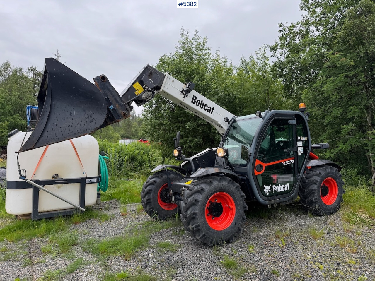 2021 Bobcat TL30.70DB m/ bucket, pallet fork and 4 chains. - Вилочный погрузчик: фото 1 2021 Bobcat TL30.70DB m/ bucket, pallet fork and 4 chains. - Вилочный погрузчик: фото 1