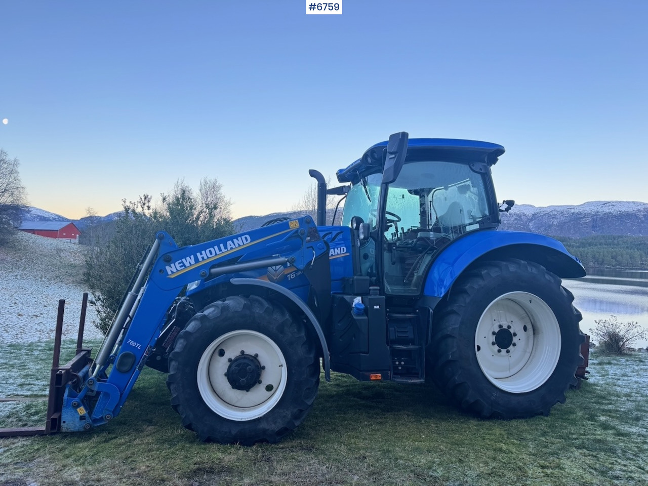 2021 New Holland T6.180 w/ Front loader, 2 sets of tires and Front hydraulics. 2100 hours. - Трактор: фото 3 2021 New Holland T6.180 w/ Front loader, 2 sets of tires and Front hydraulics. 2100 hours. - Трактор: фото 3
