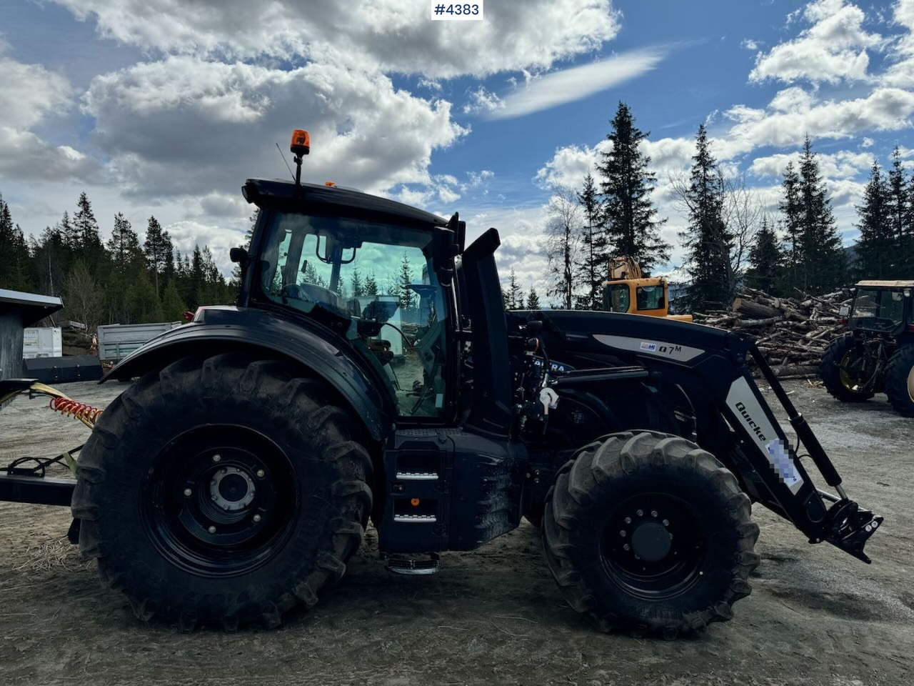 2021 Valtra T234 Versu w/ Quicke Q7 Front Loader - Трактор: фото 5 2021 Valtra T234 Versu w/ Quicke Q7 Front Loader - Трактор: фото 5