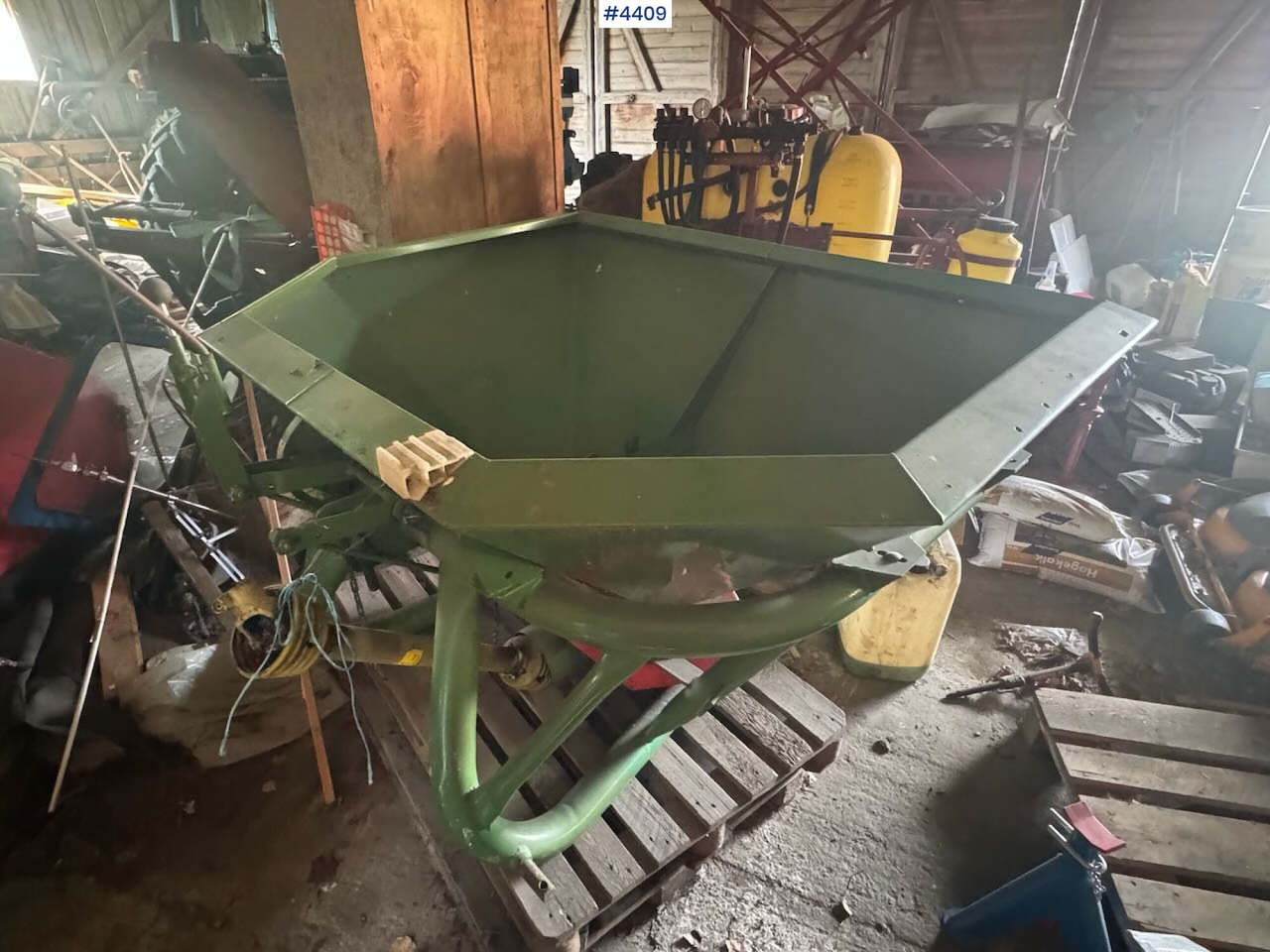 Amazone ZA-F 603 Fertilizer spreader - Разбрасыватель удобрений: фото 4 Amazone ZA-F 603 Fertilizer spreader - Разбрасыватель удобрений: фото 4