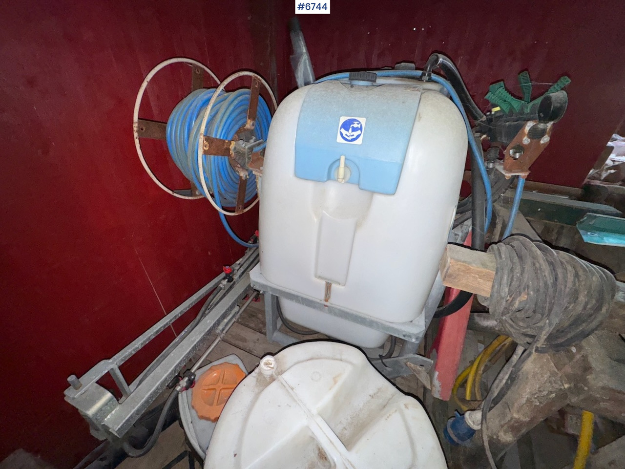 Field sprayer 8 meters - Опрыскиватель: фото 4 Field sprayer 8 meters - Опрыскиватель: фото 4