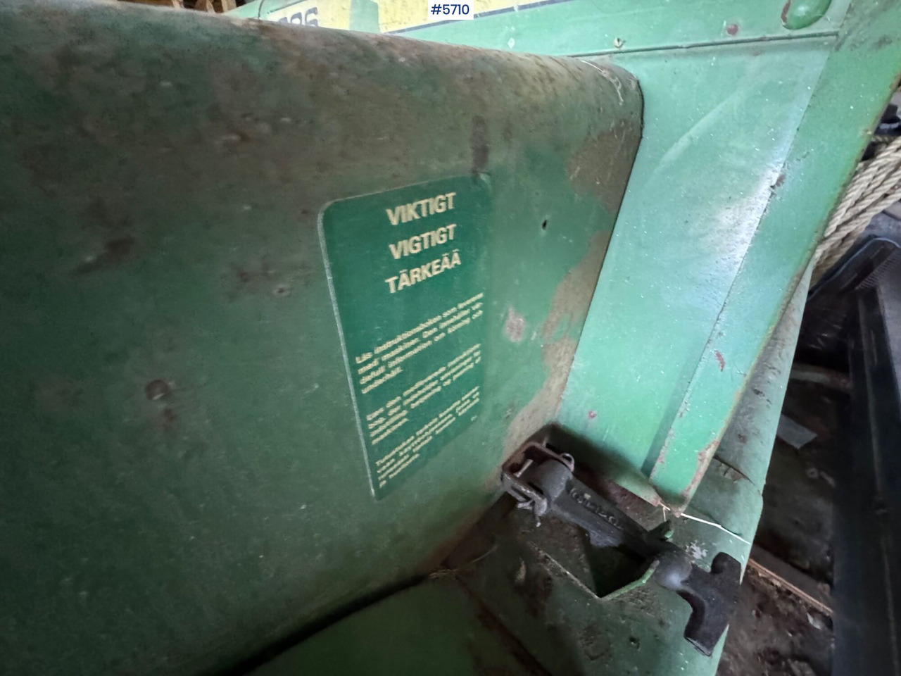 Техника для сенозаготовки John Deere 336 Square baler.: фото 16