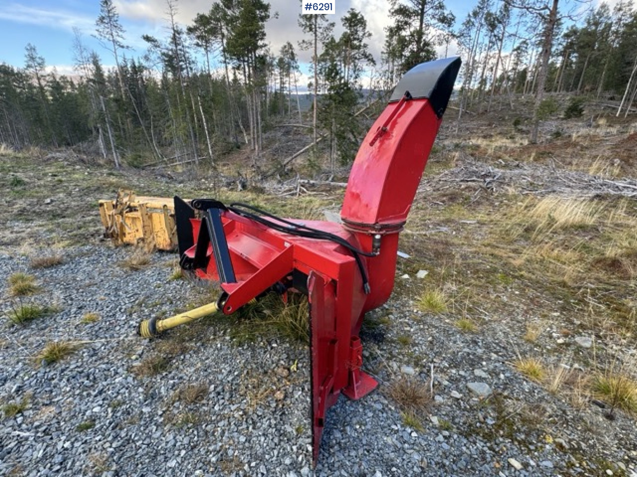 Dalen 978A Two-Stage Snow Blower - Коммунальная/ Специальная техника: фото 1 Dalen 978A Two-Stage Snow Blower - Коммунальная/ Специальная техника: фото 1