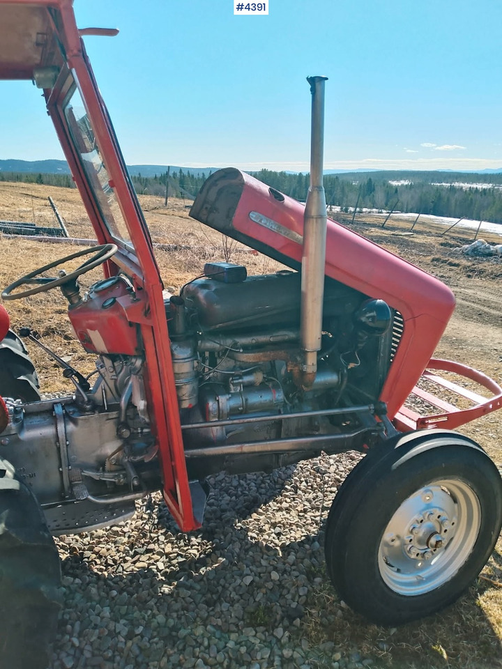 Massey Ferguson 35 - Трактор: фото 2 Massey Ferguson 35 - Трактор: фото 2