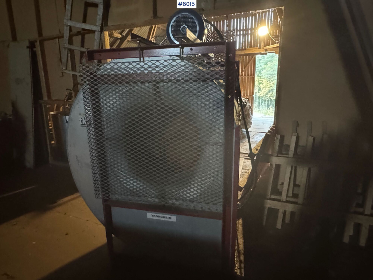 TKS hay dryer w/ cannon and telescopic tube - Техника для сенозаготовки: фото 3 TKS hay dryer w/ cannon and telescopic tube - Техника для сенозаготовки: фото 3