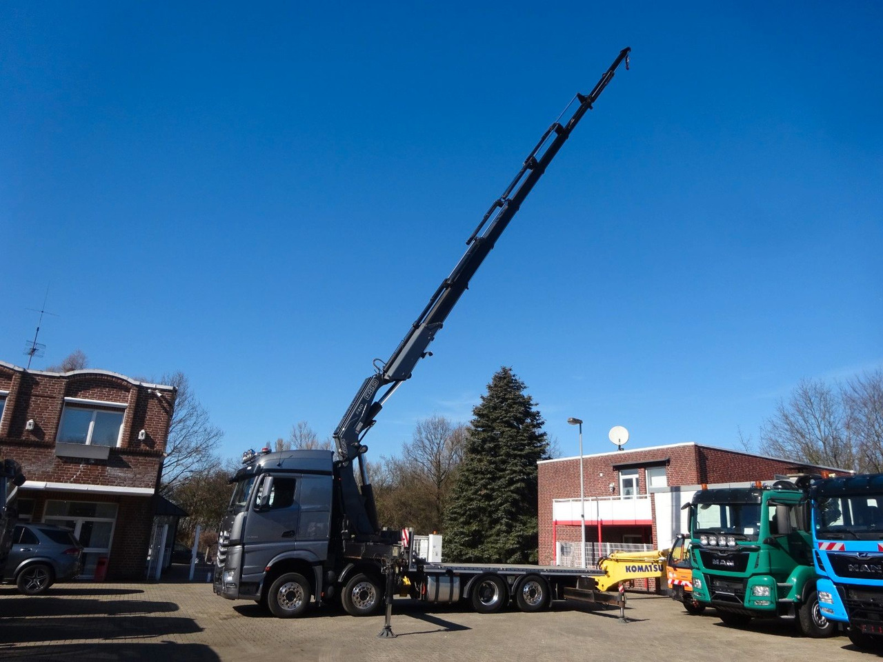 Mercedes-Benz 3453 Plattform + Fassi F820 Kran 8x2 Mercedes-Benz 3453 FASSI F820 Kran 8x Hydr. Ausschub - Автоманипулятор, Грузовик бортовой/ Платформа: фото 3 Mercedes-Benz 3453 Plattform + Fassi F820 Kran 8x2 Mercedes-Benz 3453 FASSI F820 Kran 8x Hydr. Ausschub - Автоманипулятор, Грузовик бортовой/ Платформа: фото 3