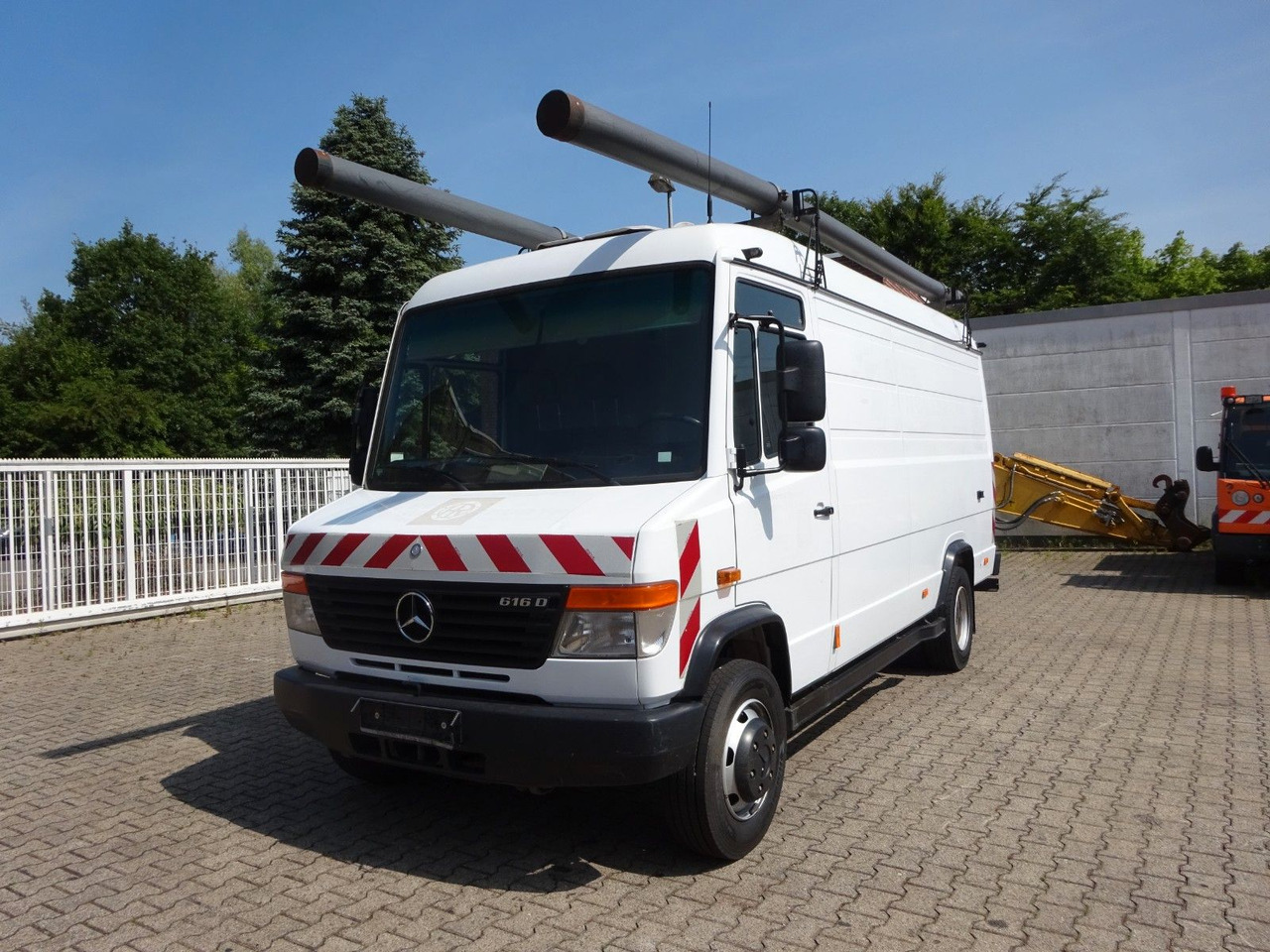 Mercedes-Benz 616D Vario Kastenwagen 4x2 - Цельнометаллический фургон: фото 1 Mercedes-Benz 616D Vario Kastenwagen 4x2 - Цельнометаллический фургон: фото 1