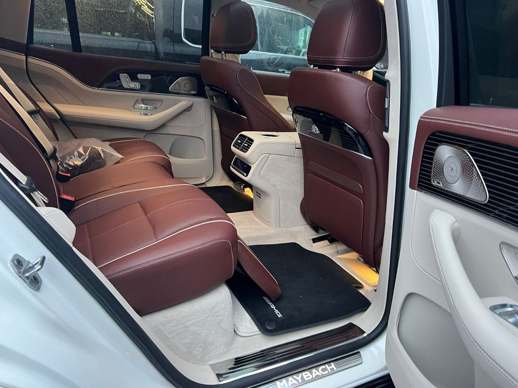 Mercedes-Benz GLS 600 Maybach 4Matic | 23 ZOLL | BURMESTER - Внедорожник: фото 5 Mercedes-Benz GLS 600 Maybach 4Matic | 23 ZOLL | BURMESTER - Внедорожник: фото 5