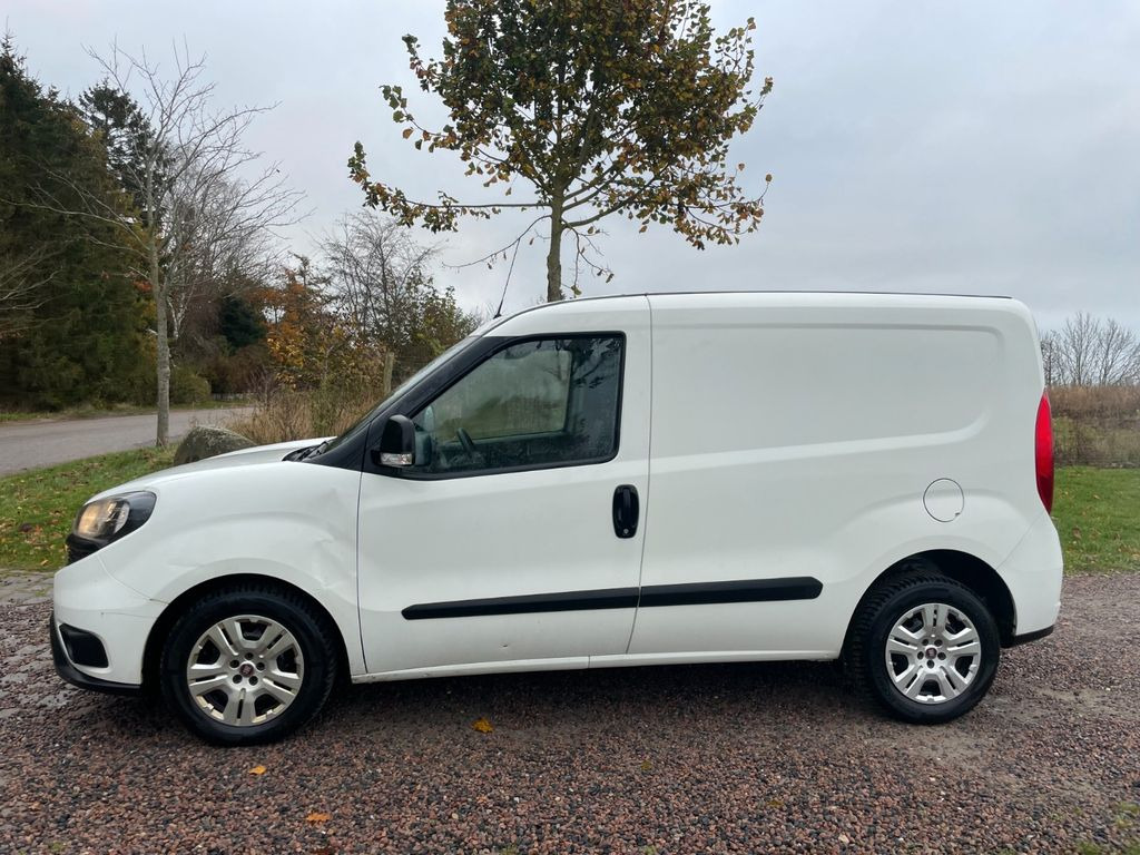 Fiat Doblò Basis Kasten - Легковой фургон: фото 2 Fiat Doblò Basis Kasten - Легковой фургон: фото 2