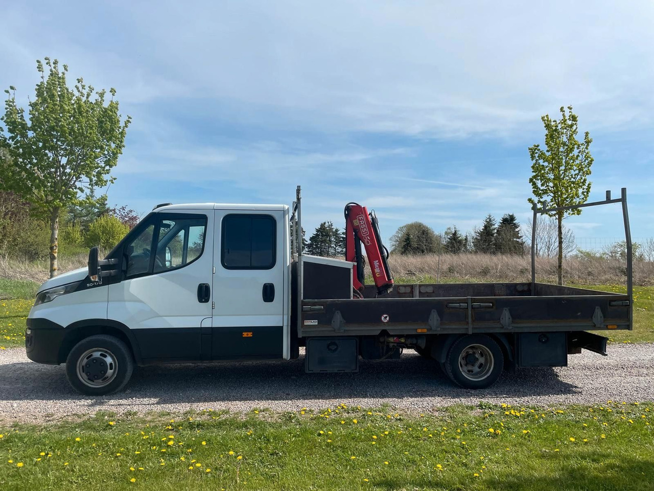Iveco Daily 3.0 Fahrgestell Doppelkabine 50 C *Crane* - Малотоннажный бортовой грузовик, Грузопассажирский фургон: фото 2 Iveco Daily 3.0 Fahrgestell Doppelkabine 50 C *Crane* - Малотоннажный бортовой грузовик, Грузопассажирский фургон: фото 2