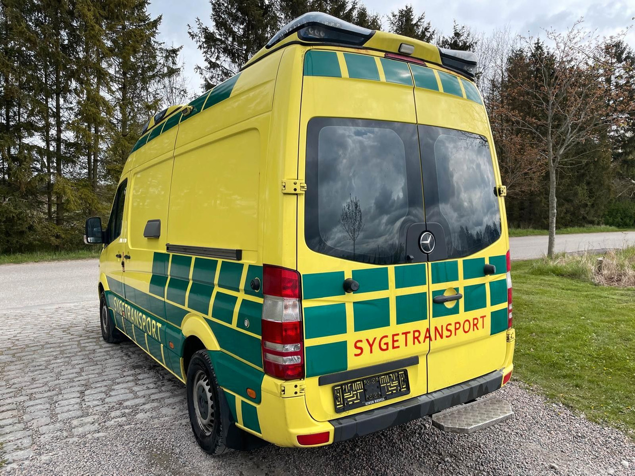 Mercedes-Benz Sprinter 316 CDI Ambulance Electric STRYKER Bed Mercedes-Benz Sprinter 316 CDI Electric-STRYKER *19920€ netto - Машина скорой помощи: фото 3 Mercedes-Benz Sprinter 316 CDI Ambulance Electric STRYKER Bed Mercedes-Benz Sprinter 316 CDI Electric-STRYKER *19920€ netto - Машина скорой помощи: фото 3