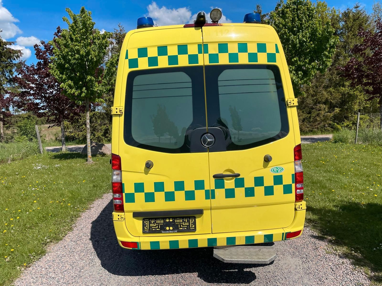 Mercedes-Benz Sprinter II Kasten 316 CDI Aut Ambulance* - Машина скорой помощи: фото 4 Mercedes-Benz Sprinter II Kasten 316 CDI Aut Ambulance* - Машина скорой помощи: фото 4
