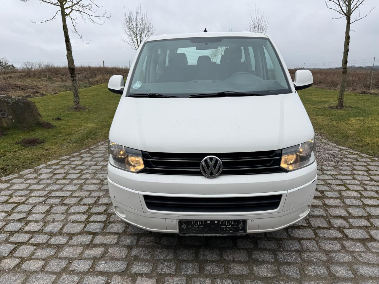 Volkswagen T5 Caravelle 2.0 TDI DSG Lang *7 Sitzplätze* - Пассажирский фургон: фото 5 Volkswagen T5 Caravelle 2.0 TDI DSG Lang *7 Sitzplätze* - Пассажирский фургон: фото 5