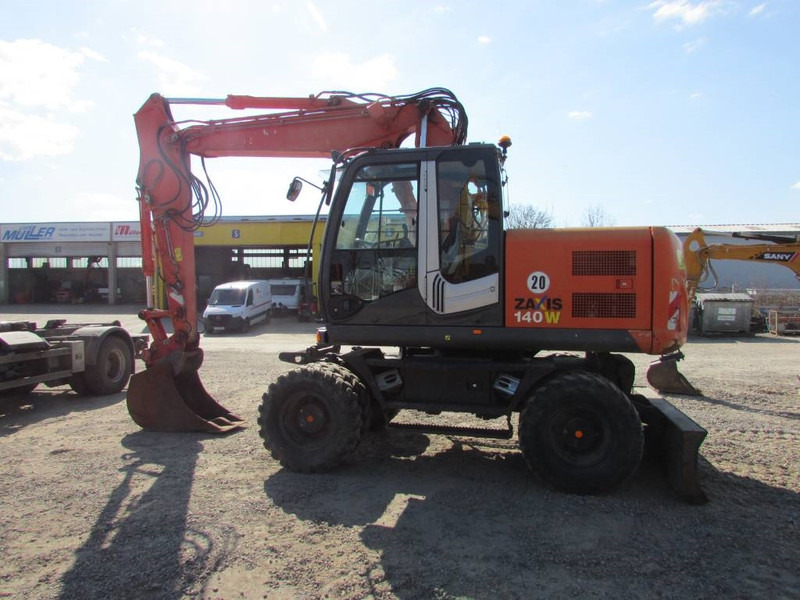 Hitachi ZX 140 W-3 Mobilbagger 43.000 EUR / Klima - Колёсный экскаватор: фото 2 Hitachi ZX 140 W-3 Mobilbagger 43.000 EUR / Klima - Колёсный экскаватор: фото 2