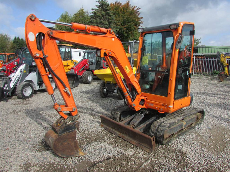 Kubota U 27-4 Minibagger 21.000 EUR - Мини-экскаватор: фото 1 Kubota U 27-4 Minibagger 21.000 EUR - Мини-экскаватор: фото 1