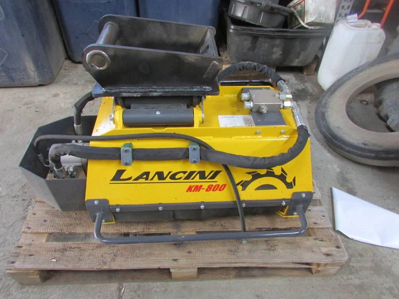 Lancini KM 800 Mulcher MS 03 / Neu / 2.100 EUR - Навесное оборудование для Строительной техники: фото 1 Lancini KM 800 Mulcher MS 03 / Neu / 2.100 EUR - Навесное оборудование для Строительной техники: фото 1