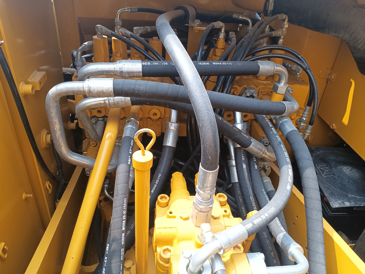 Гусеничный экскаватор CATERPILLAR 323D2L: фото 7