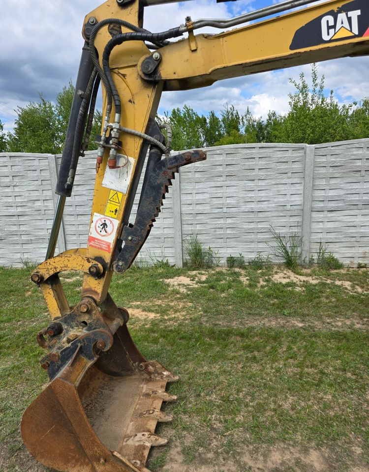 Caterpillar - Гусеничный экскаватор: фото 5 Caterpillar - Гусеничный экскаватор: фото 5
