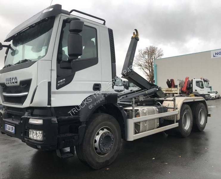 Iveco Stralis 460 - Крюковой мультилифт: фото 1 Iveco Stralis 460 - Крюковой мультилифт: фото 1