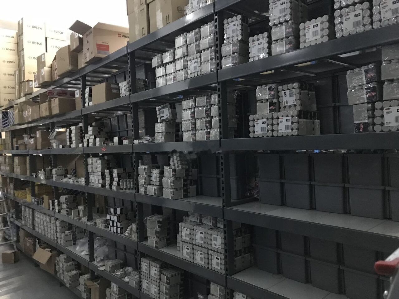 Bosch 0402736909 Cummins - Топливный насос для Экскаваторов-погрузчиков: фото 1 Bosch 0402736909 Cummins - Топливный насос для Экскаваторов-погрузчиков: фото 1