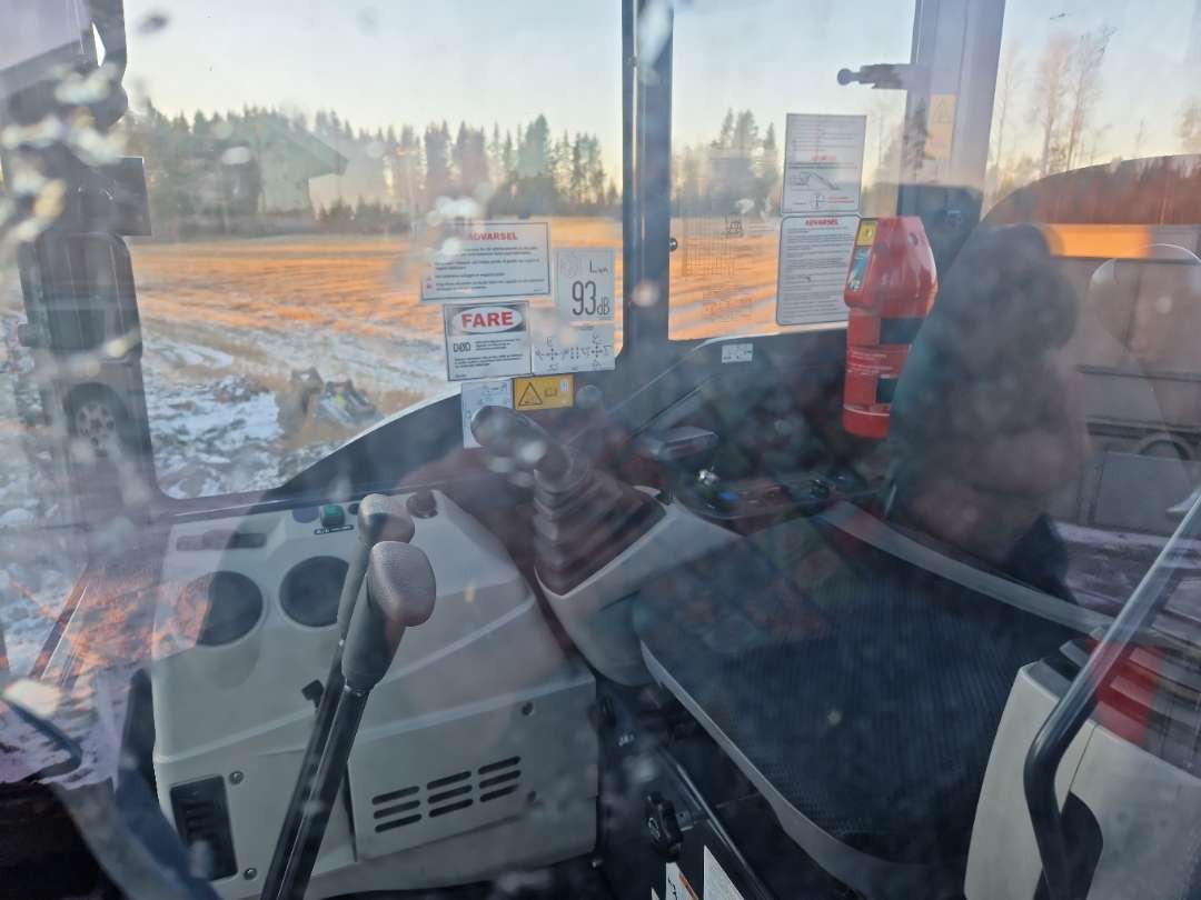 2023 Kobelco SK28SR-6 Minigraver – Nesten ny med kun 563 timer! - Экскаватор: фото 5 2023 Kobelco SK28SR-6 Minigraver – Nesten ny med kun 563 timer! - Экскаватор: фото 5