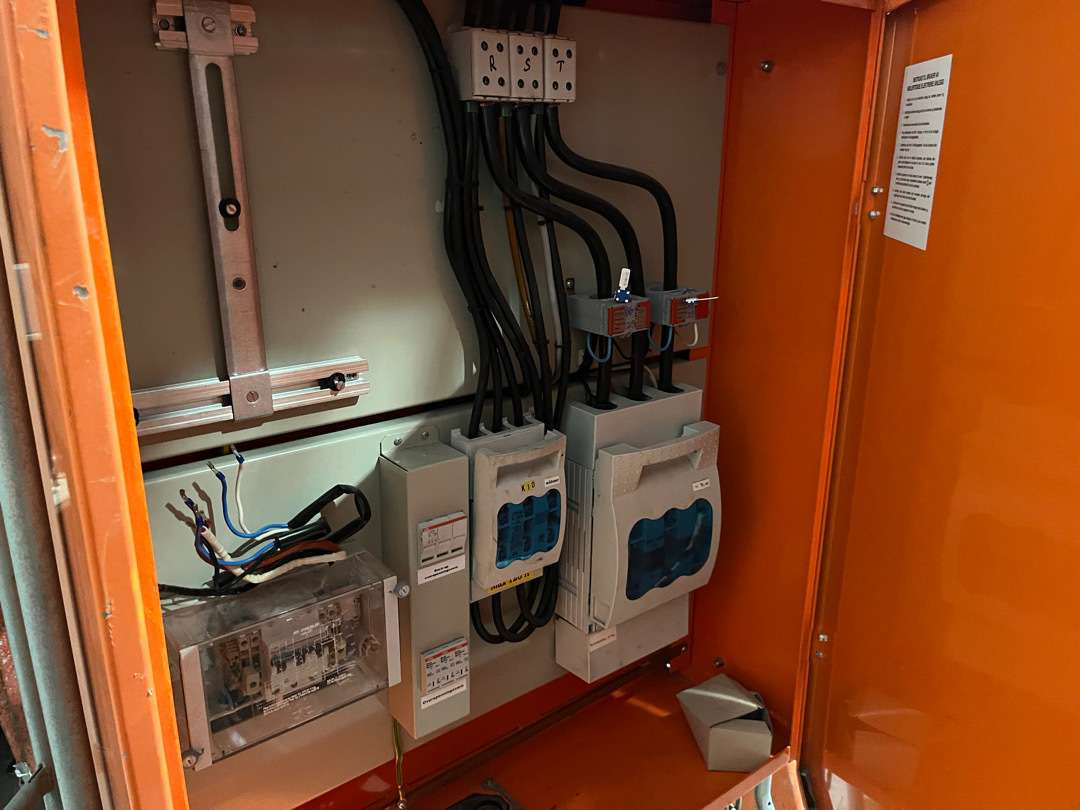 Holte strømskap 230 V - Инструмент/ Оборудование: фото 2 Holte strømskap 230 V - Инструмент/ Оборудование: фото 2